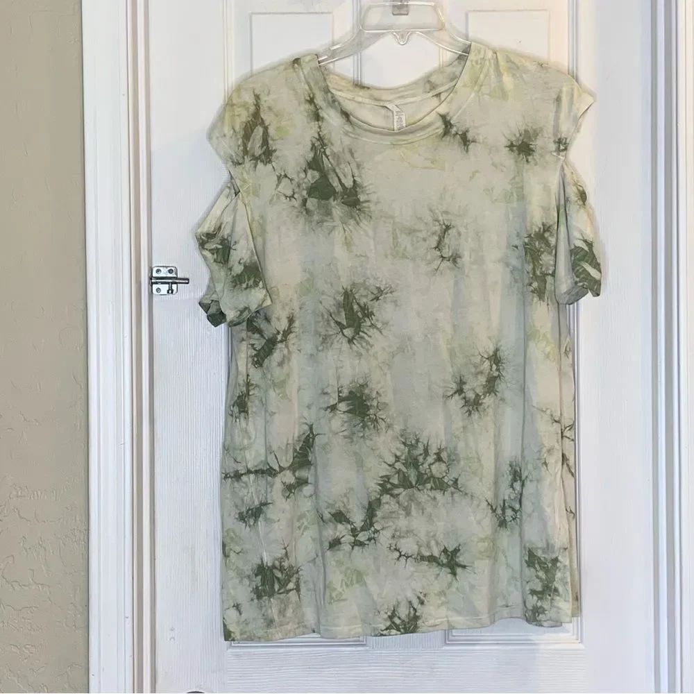 Lululemon All Yours Cut-Out Short Sleeve Camo Wash Willow Green/Army Green SZ 10